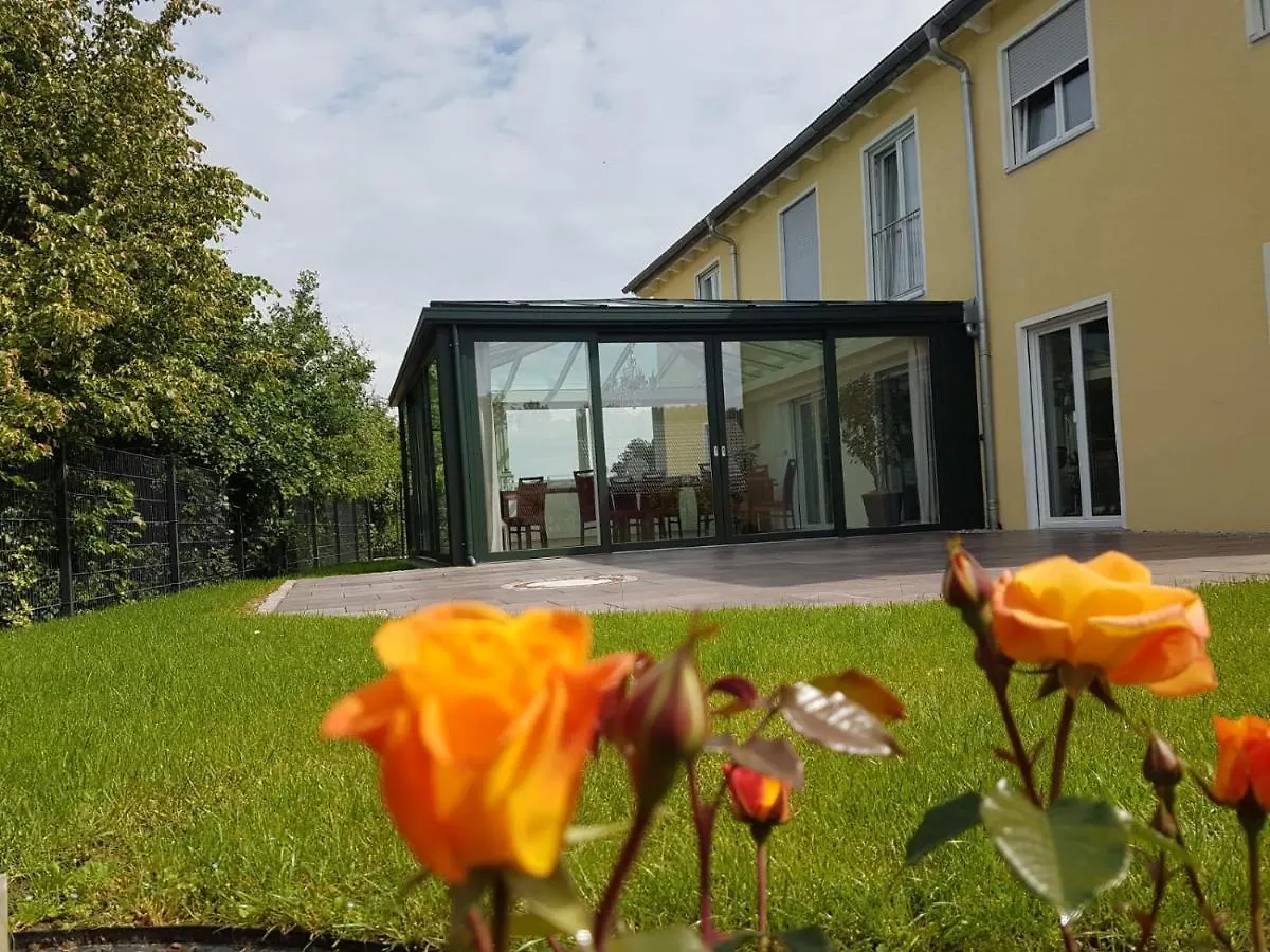 Hotel Gaestehaus Staudenschloss Mickhausen Germany