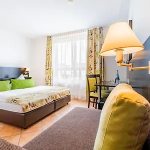 https://airport-hotel-33-echterdingen-stuttgart-messe.stuttgart-hotel.com
